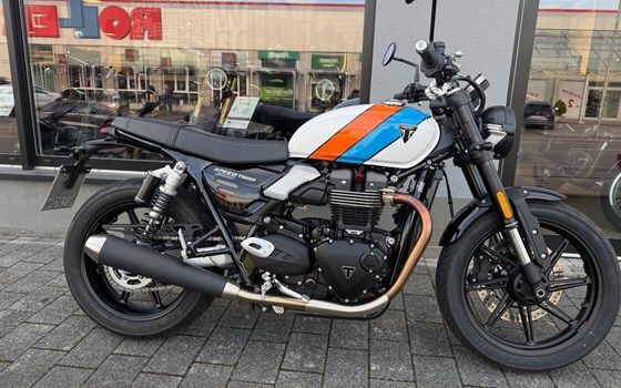 Gebrauchtmotorrad Triumph Speed Twin 900 - Bild 1