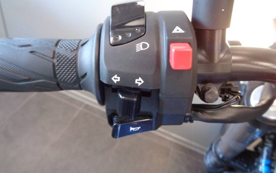 Gebrauchtmotorrad Suzuki SV650 - Bild 3