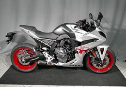 Neumotorrad Suzuki GSX-8R
