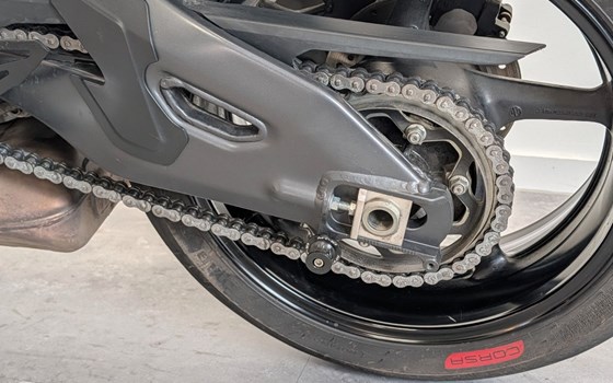 Gebrauchtmotorrad Yamaha MT-10 - Bild 8