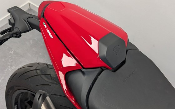 Gebrauchtmotorrad Ducati Monster - Bild 9