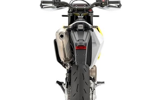 Neufahrzeug Husqvarna 701 Supermoto - Bild 3