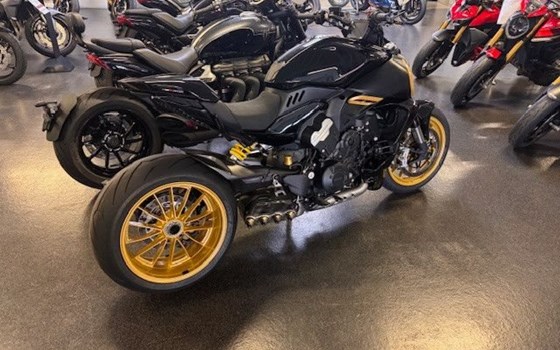 Gebrauchtmotorrad Ducati Diavel V4 - Bild 11