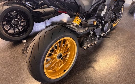 Gebrauchtmotorrad Ducati Diavel V4 - Bild 3