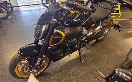 Gebrauchtmotorrad Ducati Diavel V4 - Bild 4