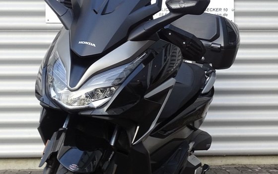 Gebrauchtmotorrad Honda Forza 350 - Bild 2