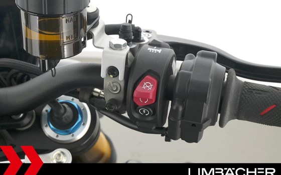 Gebrauchtmotorrad Ducati Streetfighter V4 S - Bild 23
