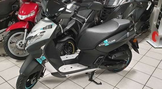 Neufahrzeug Peugeot Streetzone 50 10" Naked - Bild 1