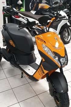 Neufahrzeug Peugeot Streetzone 50 10" Naked - Bild 3