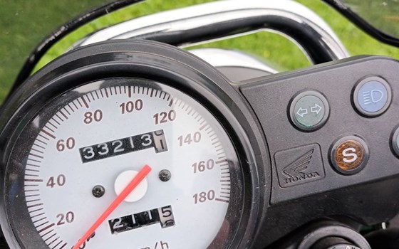 Gebrauchtmotorrad Honda SLR650 - Bild 4