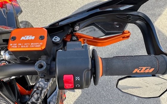 Gebrauchtmotorrad KTM 690 SMC R - Bild 11