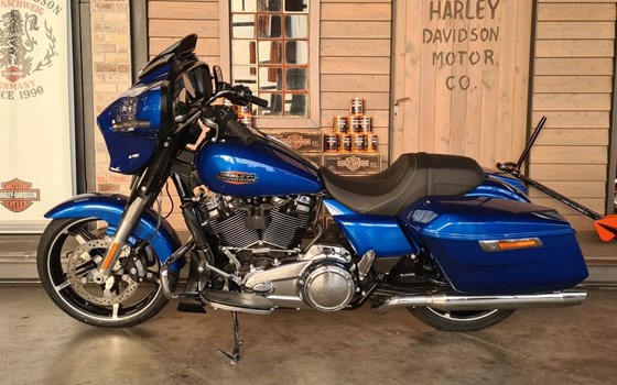 Neufahrzeug Harley-Davidson Street Glide FLHX - Bild 8