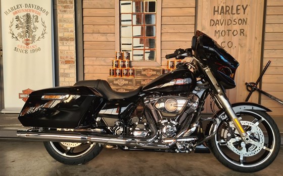 Neufahrzeug Harley-Davidson Street Glide FLHX - Bild 1