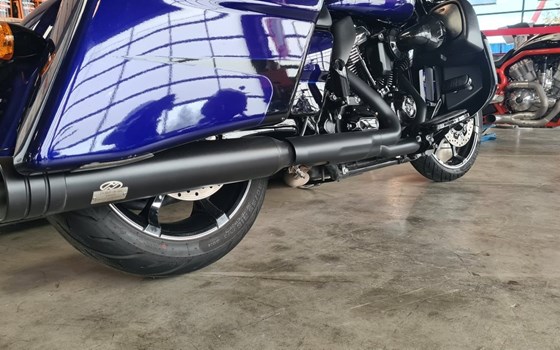 Gebrauchtmotorrad Harley-Davidson Dyna Street Bob Special - Bild 4