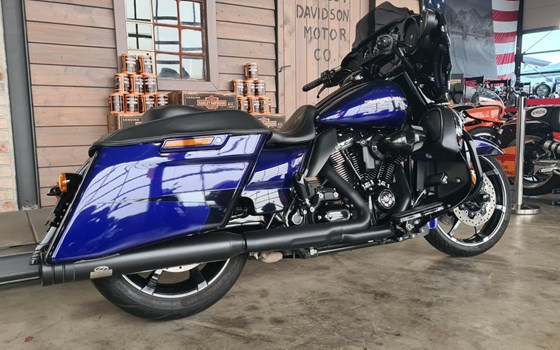 Gebrauchtmotorrad Harley-Davidson Dyna Street Bob Special - Bild 5