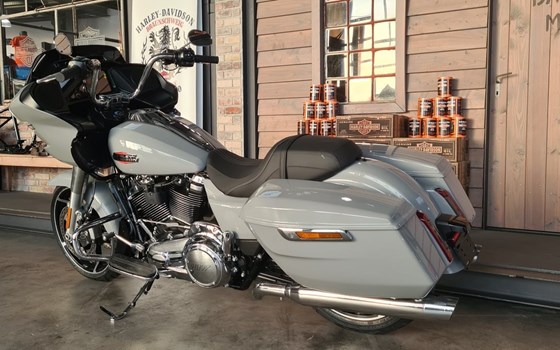 Neufahrzeug Harley-Davidson Road Glide FLTRX - Bild 10