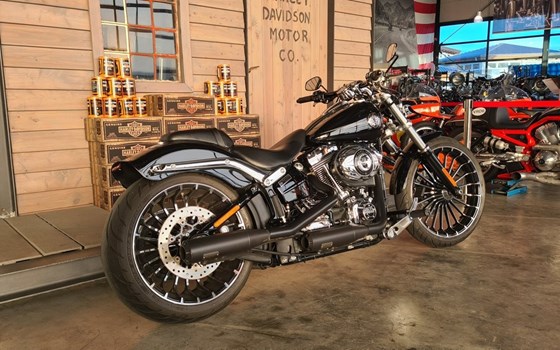 Gebrauchtmotorrad Harley-Davidson Softail Breakout FXSB - Bild 5