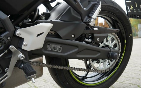 Gebrauchtmotorrad Kawasaki Z650 - Bild 12