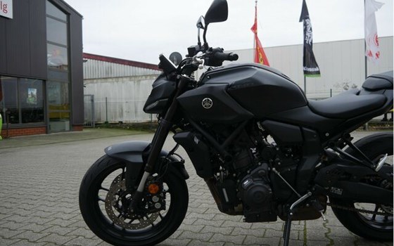 Gebrauchtmotorrad Yamaha MT-07 35kW - Bild 11