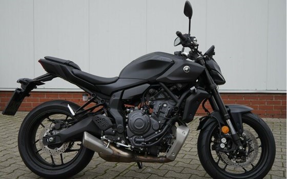 Gebrauchtmotorrad Yamaha MT-07 35kW - Bild 3