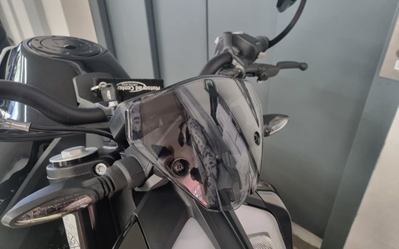 Gebrauchtmotorrad KTM 790 Duke L - Bild 4