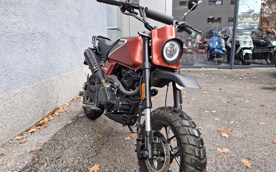 Gebrauchtmotorrad Brixton Crossfire 125 XS - Bild 3