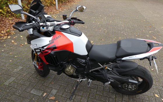 Gebrauchtmotorrad Ducati Multistrada V4 RS - Bild 5