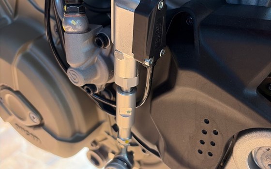 Gebrauchtmotorrad Ducati Hypermotard 698 Mono - Bild 3