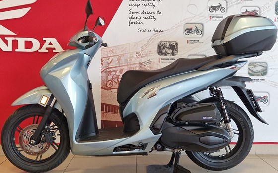 Gebrauchtmotorrad Honda SH350i - Bild 3