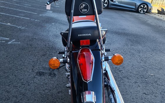 Gebrauchtmotorrad Honda VT 750 Shadow - Bild 6