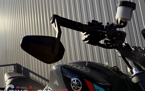 Gebrauchtmotorrad Yamaha MT-09 - Bild 9