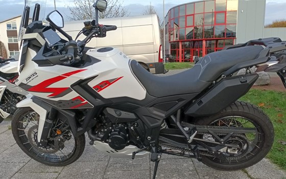 Gebrauchtmotorrad Zontes 703F - Bild 2