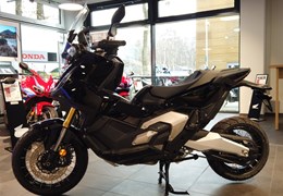 Neumotorrad Honda X-ADV