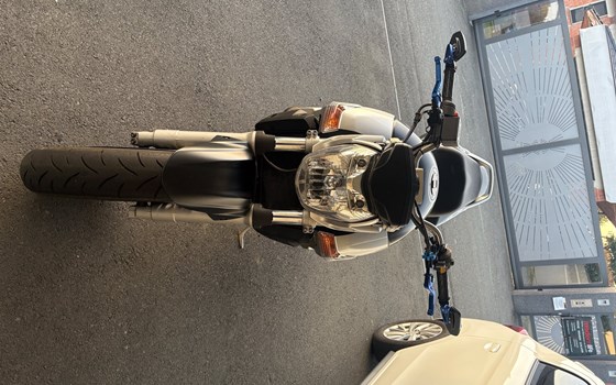 Gebrauchtmotorrad Suzuki GSR 600 - Bild 7