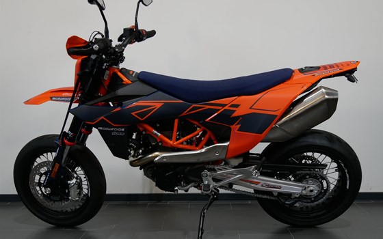Neufahrzeug KTM 690 SMC R - Bild 3