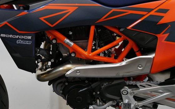 Neufahrzeug KTM 690 SMC R - Bild 9