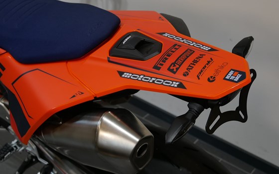 Neufahrzeug KTM 690 SMC R - Bild 12