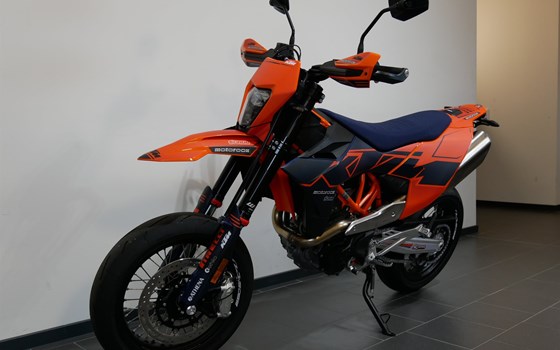 Neufahrzeug KTM 690 SMC R - Bild 5