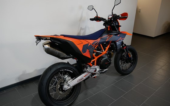 Neufahrzeug KTM 690 SMC R - Bild 6