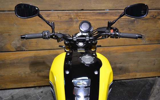 Motorrad Occasion Yamaha XSR900 - Bild 3