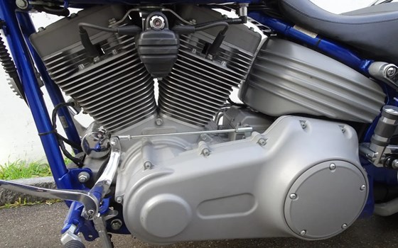 Offre Harley-Davidson Softtail Rocker FXCW - Image 4