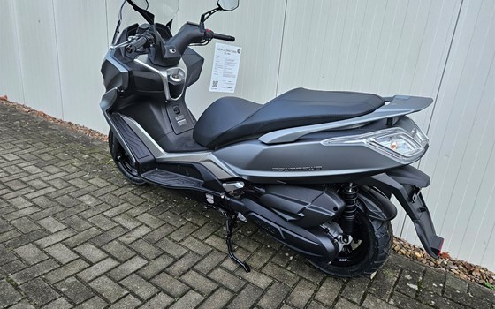 Gebrauchtmotorrad Kymco New Downtown 125i ABS - Bild 4