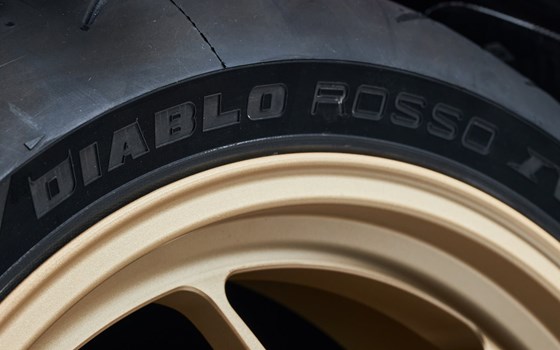 Neufahrzeug MV Agusta Brutale Serie Oro - Bild 18