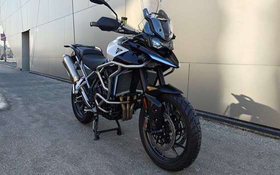 Neufahrzeug Triumph Tiger 900 Alpine Edition - Bild 2