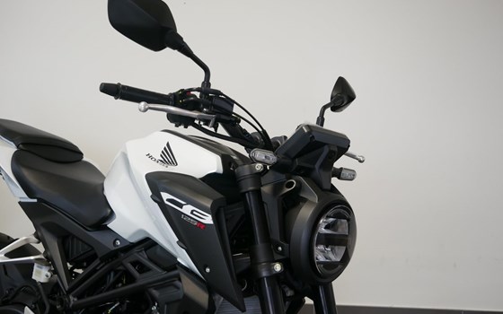 Neufahrzeug Honda CB125R - Bild 7