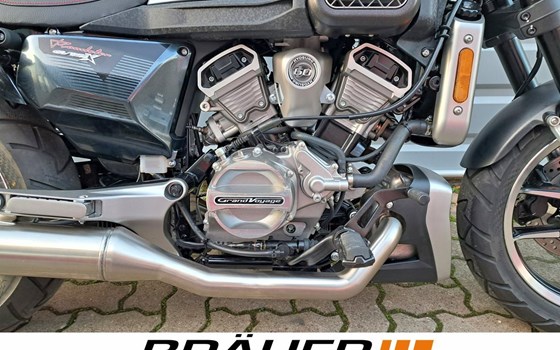 Gebrauchtmotorrad Hyosung GV 125 X ABS - Bild 4