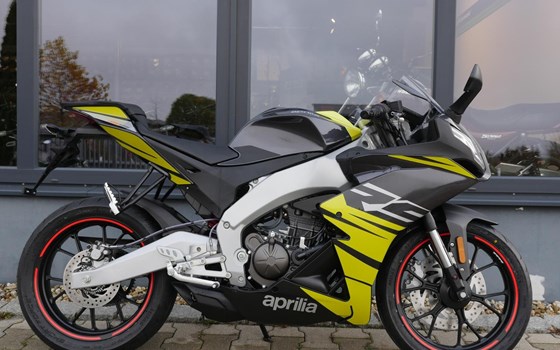 Neufahrzeug Aprilia RS 125 Replica - Bild 1