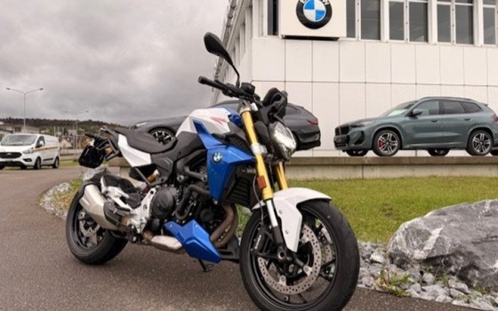 Motorrad Occasion BMW F 900 R - Bild 4