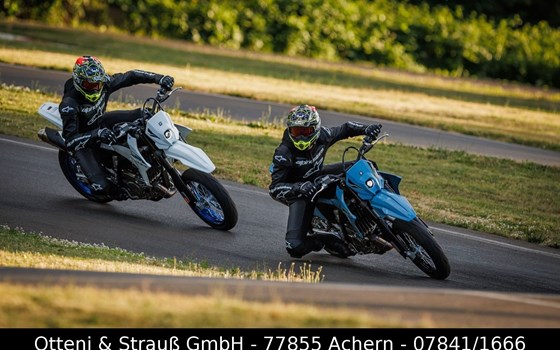 Neufahrzeug Suzuki DR-Z4SM - Bild 7