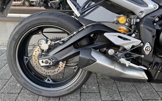 Gebrauchtmotorrad Triumph Street Triple 765 RS - Bild 6